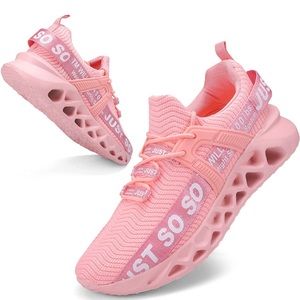 Woman BRAND NEW Pink Sneakers❤️🥰❤️